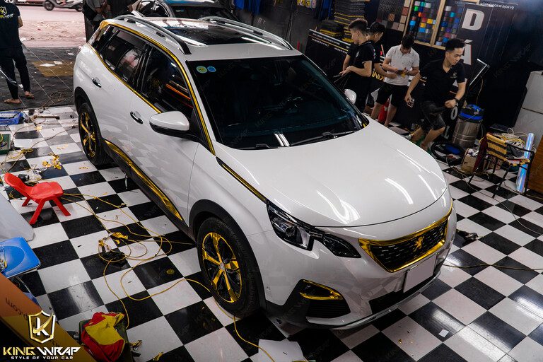 Dán decal vàng xe ô tô PeuGeot 3008
