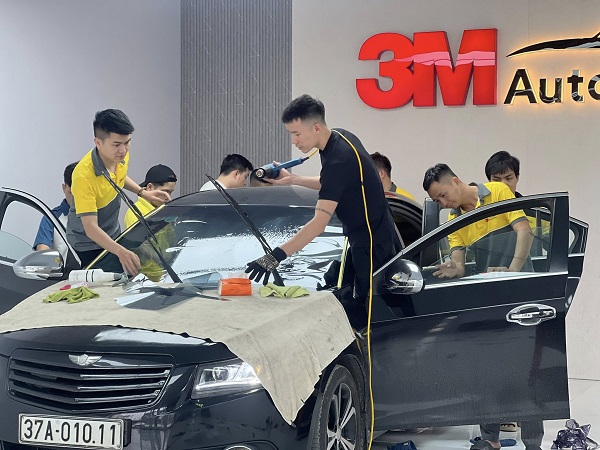 hững ưu điểm vượt trội khi dán phim trong suốt tại KingWrap Nghệ An