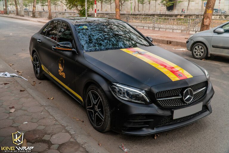 Mẫu dán decal đổi màu xe oto Mercedes