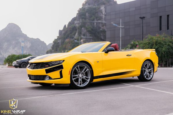 Dán đổi màu ô tô Chevrolet Camaro Vàng Bóng