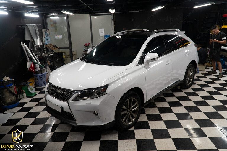 Dán đổi màu trắng Lexus RX350