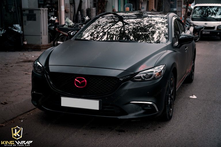 Mẫu dán decal đổi màu xe oto Mazda tại Bắc Giang