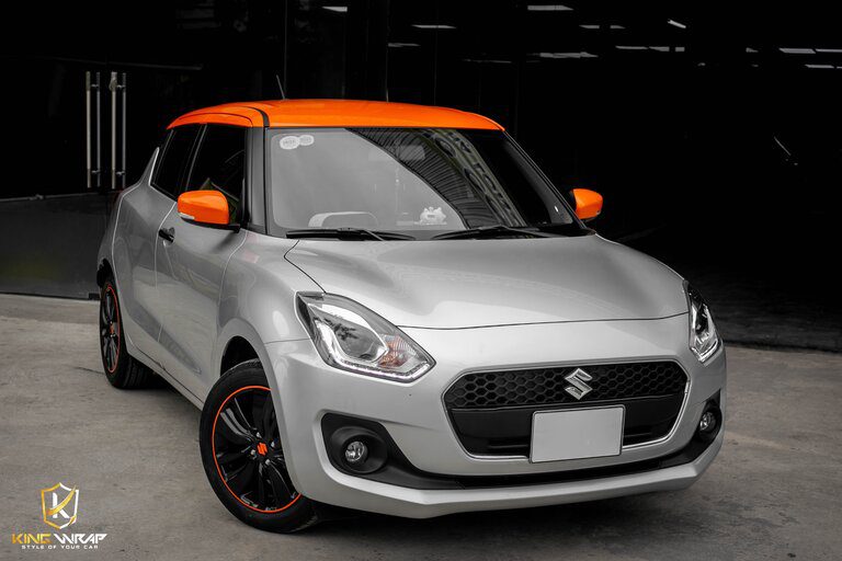 Suzuki Swift dán decal đổi màu nóc xe oto
