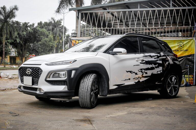 Mẫu tem dán xe ô tô đẹp Hyundai tại Bắc Giang