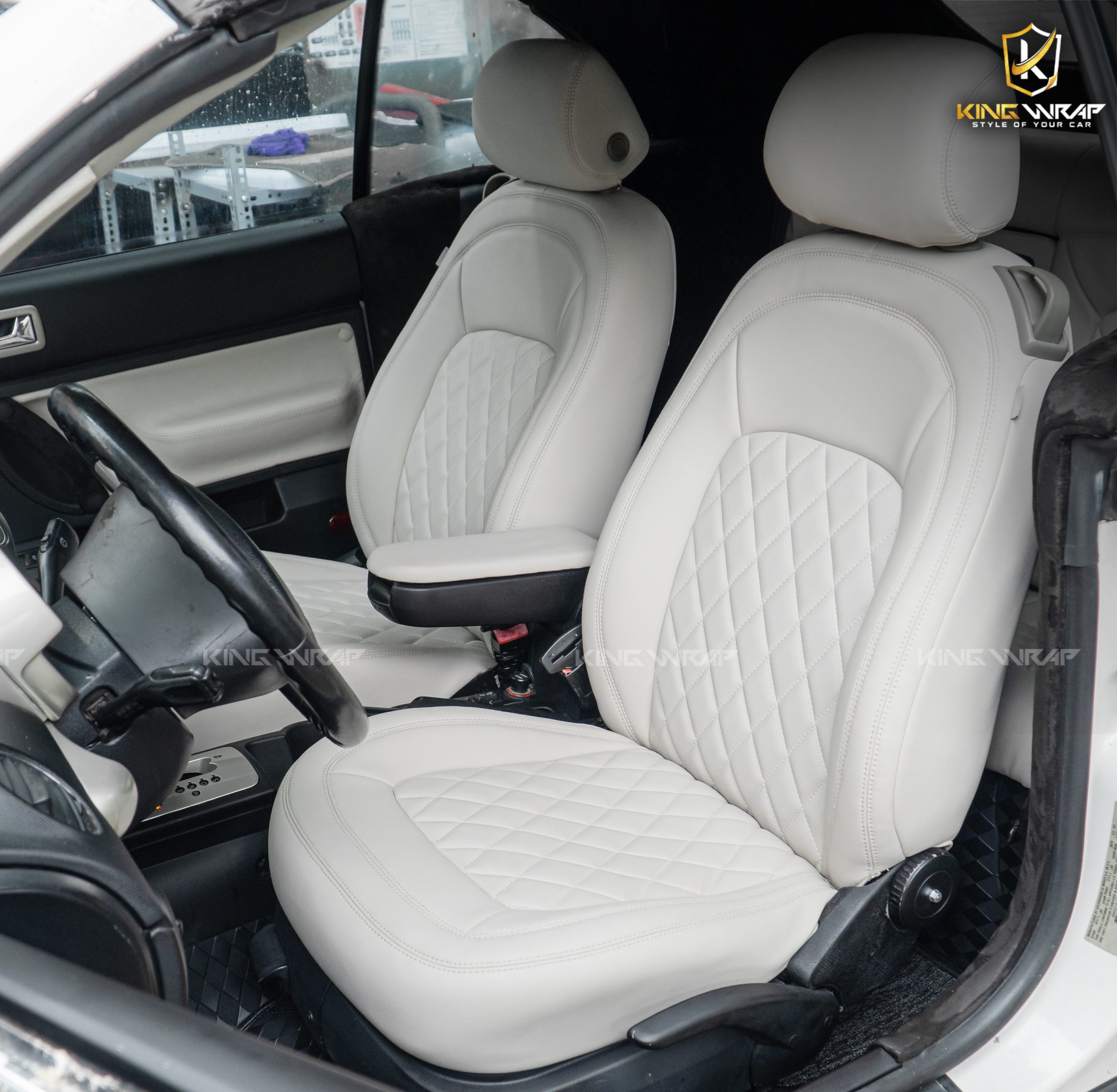 Bọc Ghế Da Beetle Màu Kem Thanh Lịch