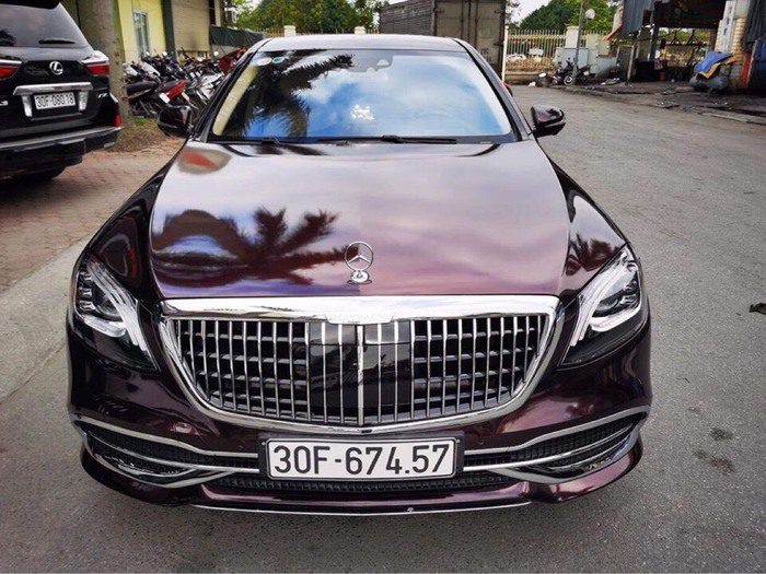 Dán decal xe ô tô Mercedes màu nho tím
