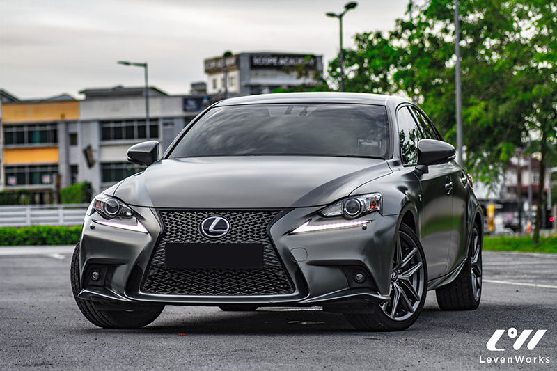 Dán decal đổi màu ô tô lexus uy tín Hà Nội
