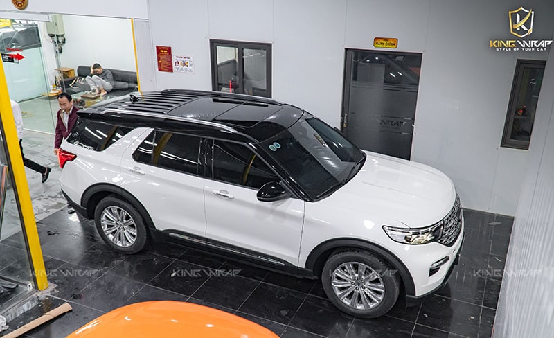 Dán nóc ô tô 7 chỗ Ford Explorer
