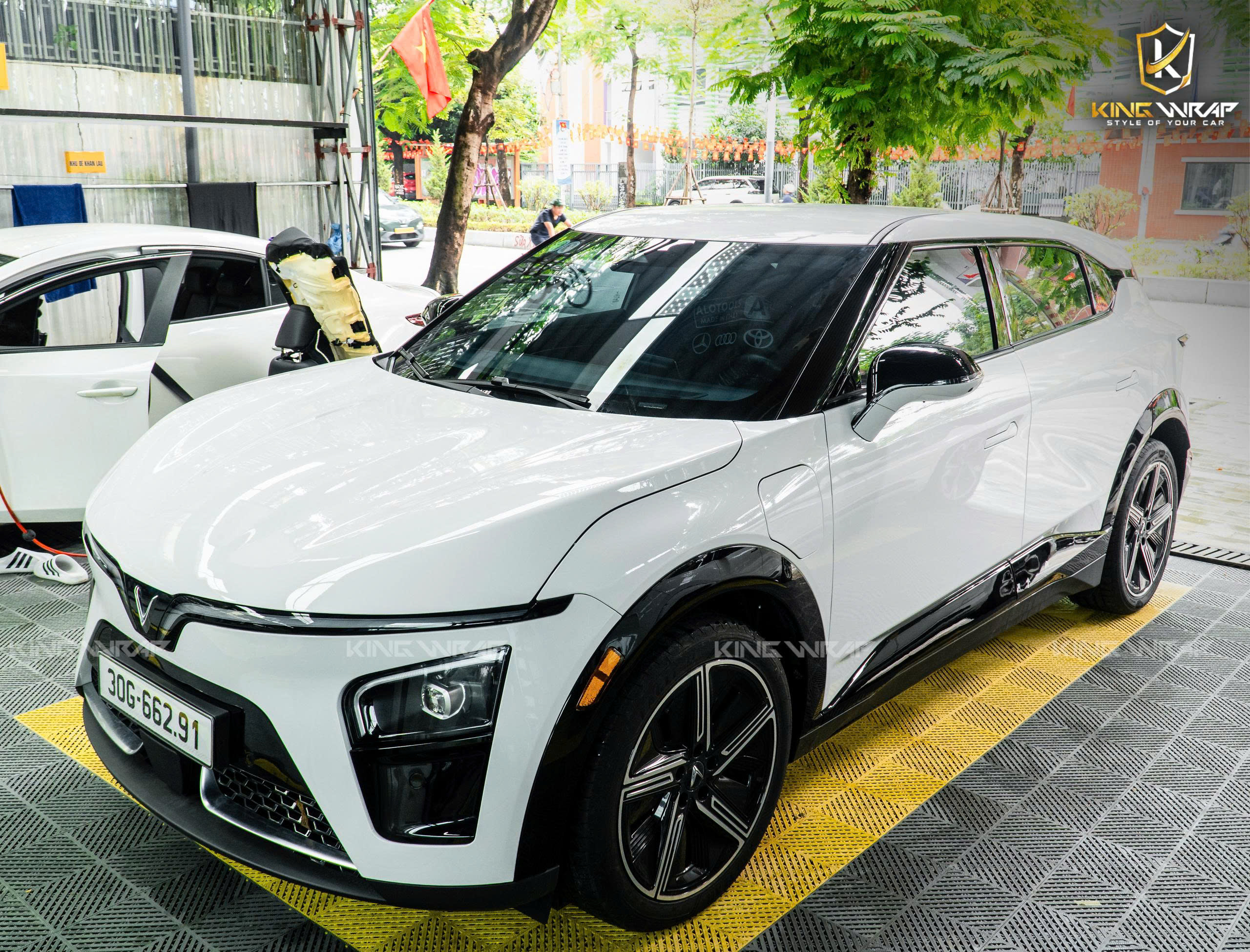 Dán Phim Cách Nhiệt Ô Tô VinFast VF7