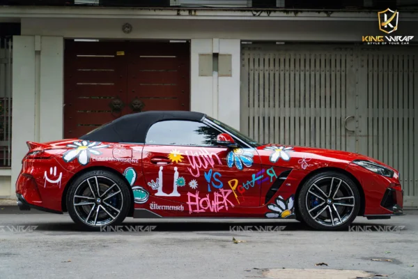 Dán tem xe BMW Z4 phong cách Art độc bản