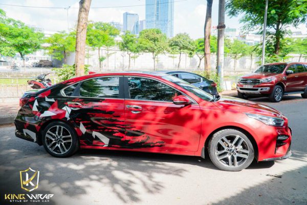 Tem dán sườn xe oto đẹp Hà Nội Kia-Cerato