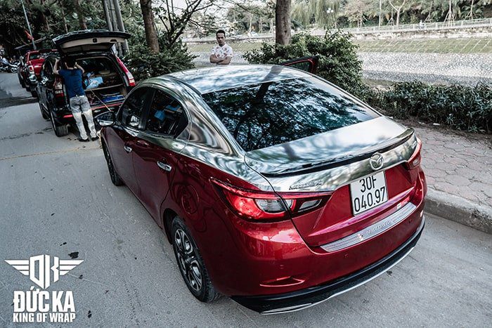 Decal nửa xe maybach – Mazda