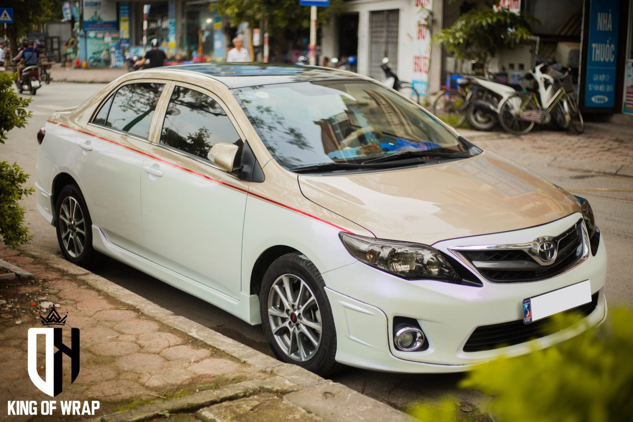 Dán Nửa Xe Maybach Toyota Corolla Altis