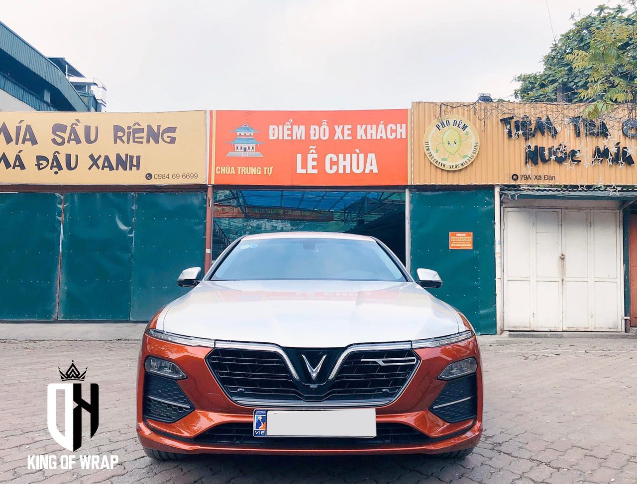 Dán decal xe oto tại Hà Nội style Maybach VinFast