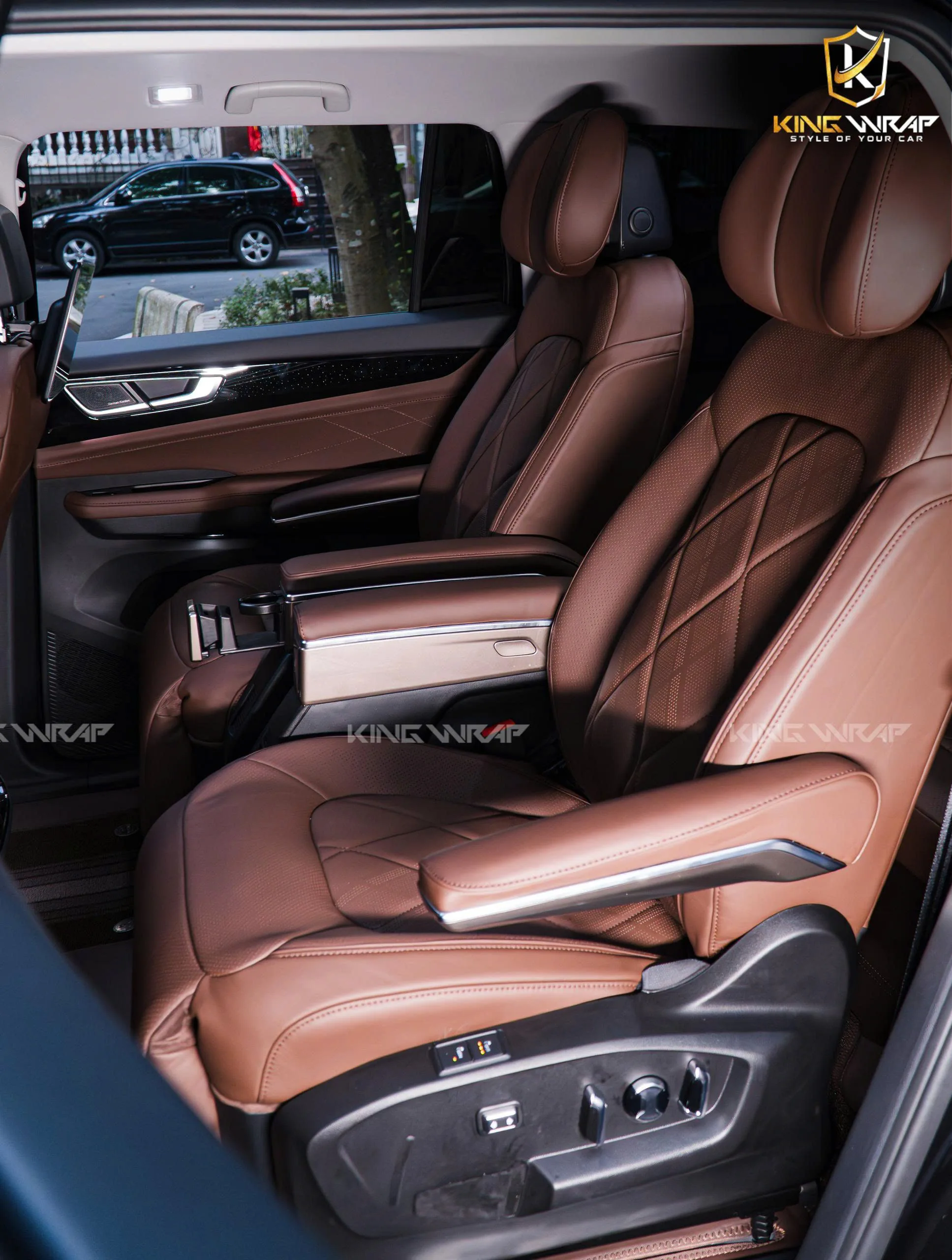 Bọc Da Bò Ý – Độ Ghế VIP – Đổi Màu Nội Thất – Thảm Sàn Nappa Xe Teramont