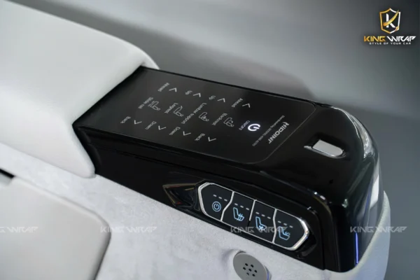 Độ ghế Limousine cho KIA Carnival tại Hoàng Kim Phát