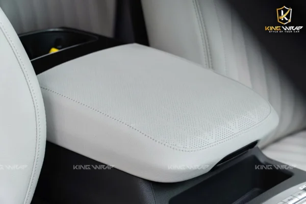 Độ ghế Limousine cho KIA Carnival tại Hoàng Kim Phát