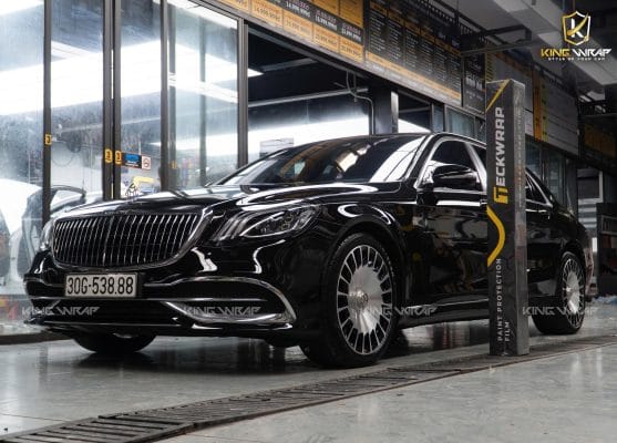 Độ thảm sàn Nappa cao cấp cho xe Maybach S560: Nâng tầm đẳng cấp xứng tầm xe sang