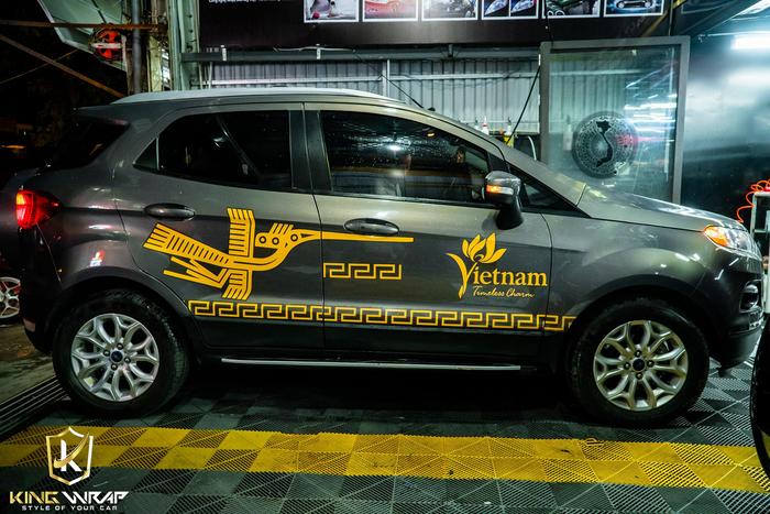 Dán tem sườn trống đồng cho xe Ford Ecosport