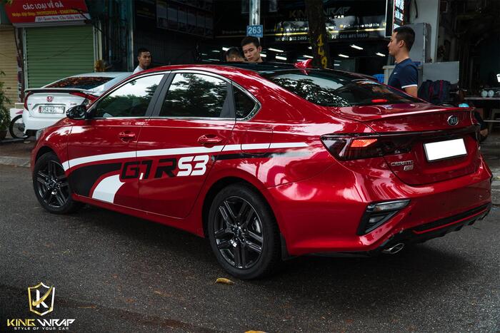 Dán tem sườn xe cerato đỏ mẫu G1RS3