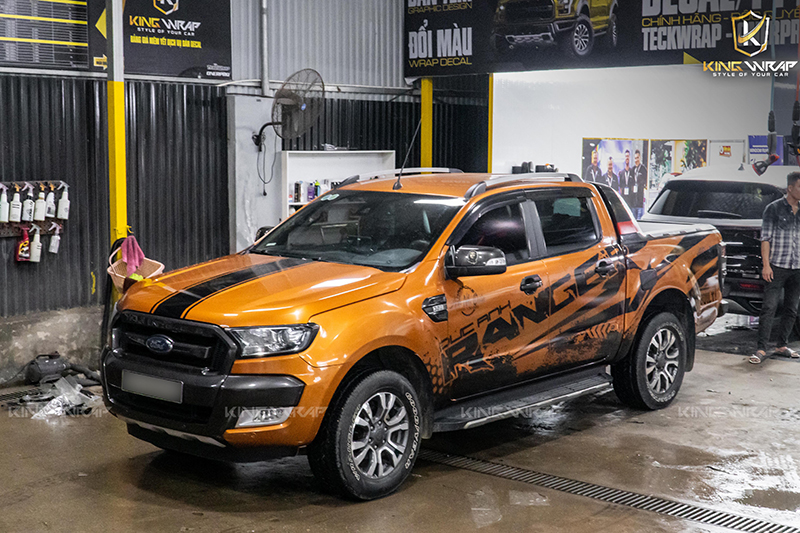 Tem xe bán tải Ford Ranger
