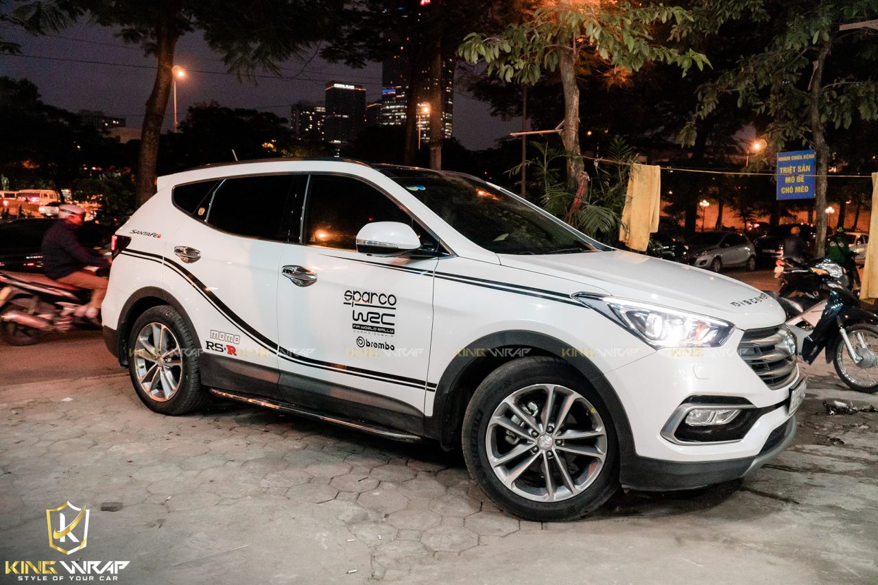 Mẫu tem dán xe ô tô đẹp tại Cầu Giấy Hyundai