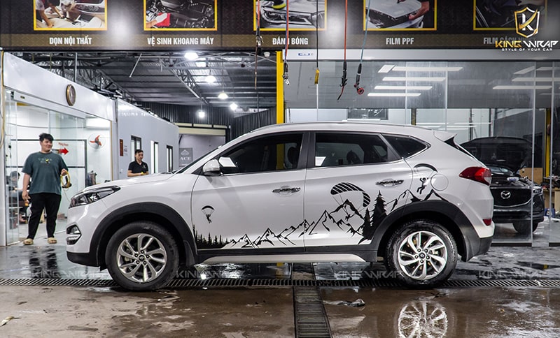 Tem xe Tucson đẹp