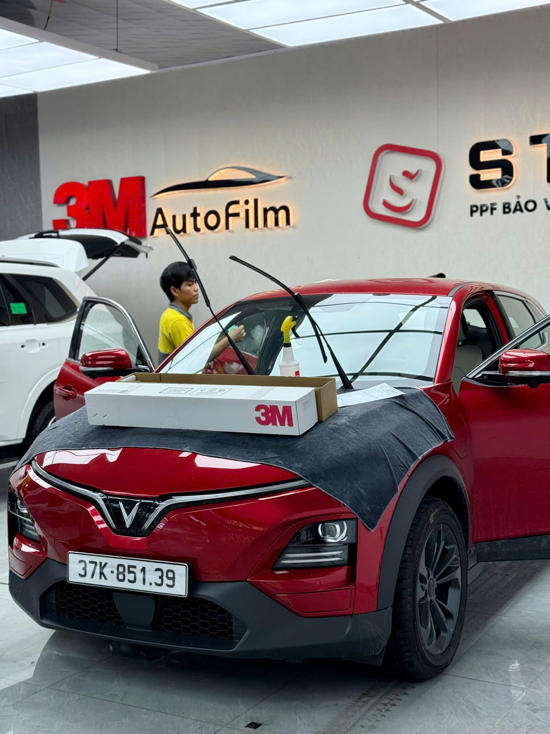 Quy trình dán phim 3M chuẩn quốc tế tại KingWrap Nghệ An