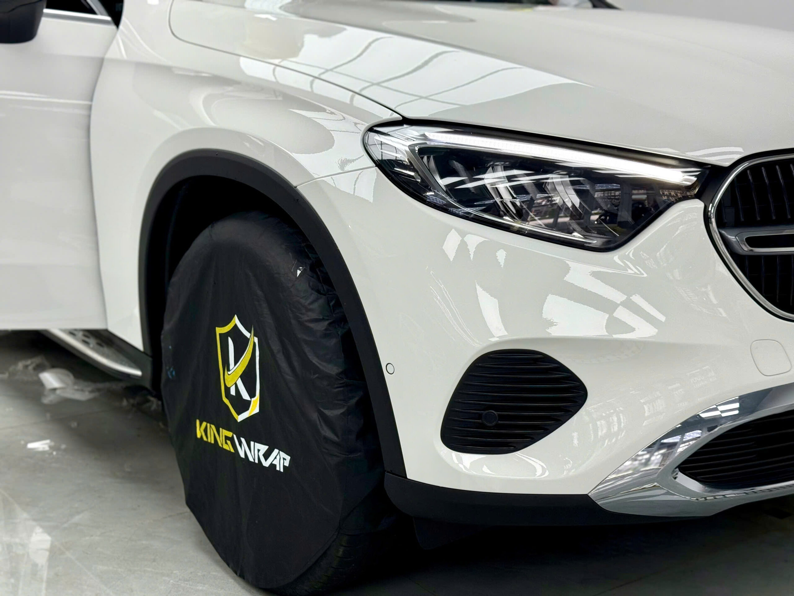 Dán PPF Cho Mercedes-Benz GLC 200 Tại Nghệ An